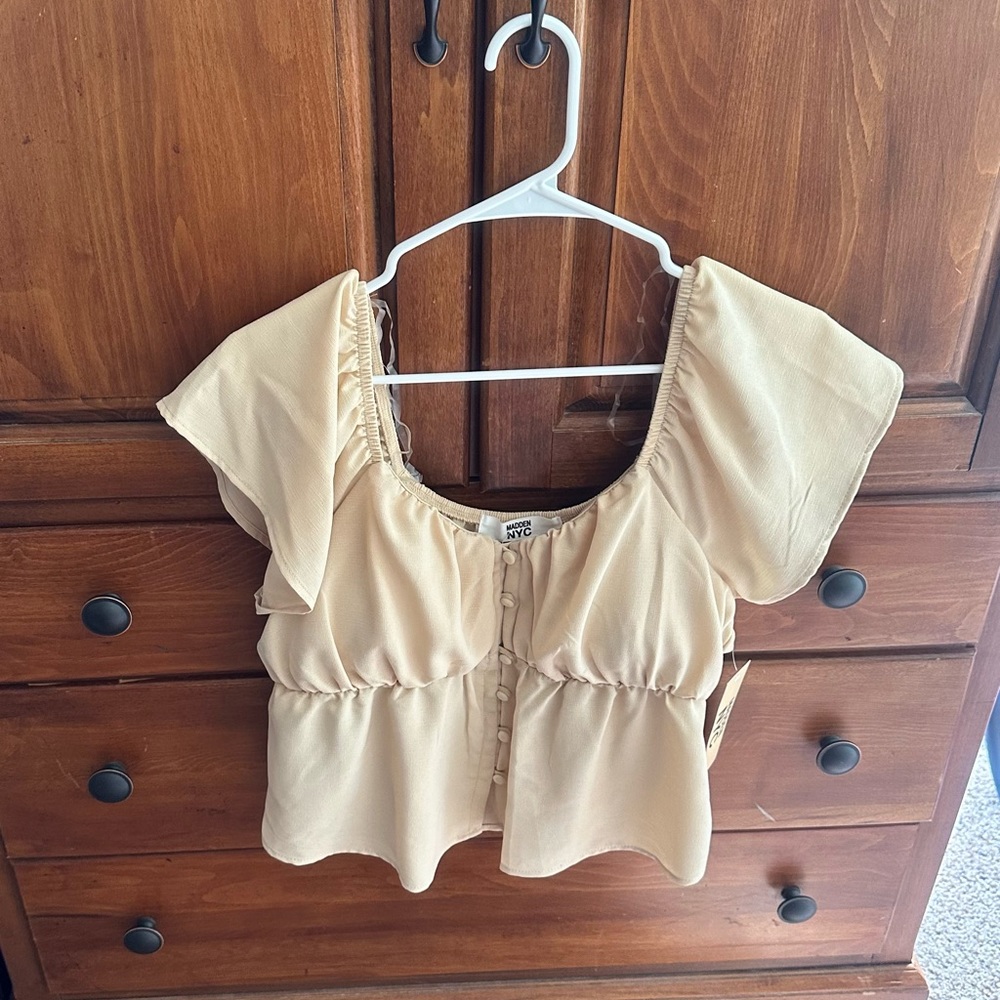 Madden NYC Pale Yellow Top